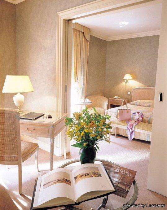 Hotel D'Angleterre Párizs Szoba fotó